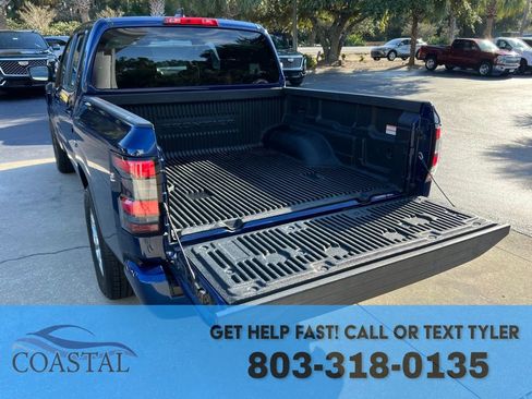 Used 2023 Nissan Frontier SV image 31