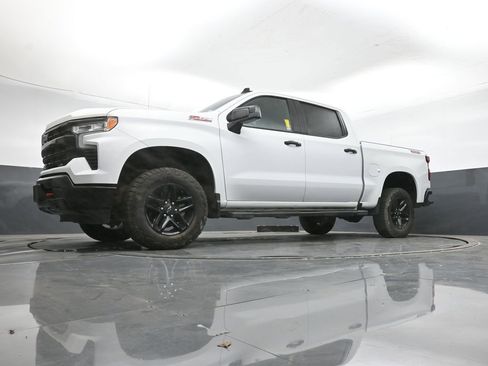 Used 2024 Chevrolet Silverado 1500 LT Trail Boss w/ Protection Package image 34