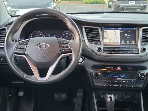 Used 2018 Hyundai Tucson Limited w/ Cargo Package image 6