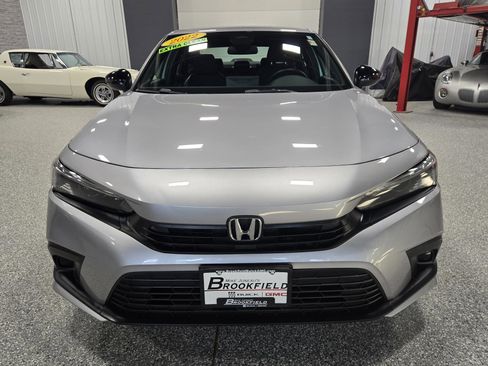 Used 2022 Honda Civic Sport image 8
