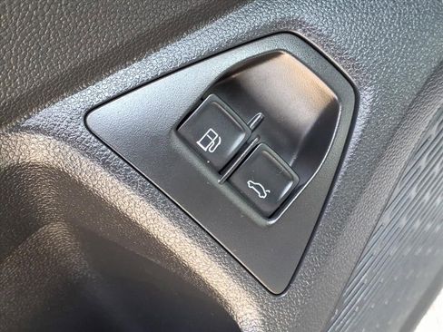 Used 2024 Volkswagen Jetta SE image 18