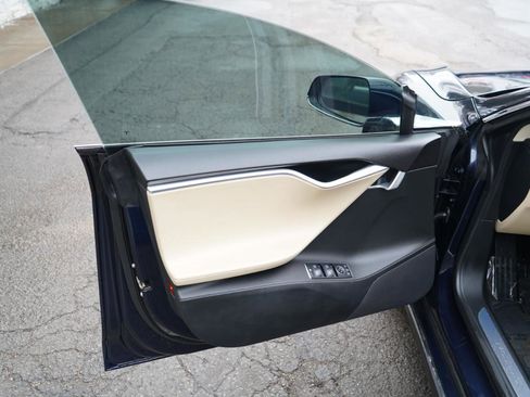 Used 2014 Tesla Model S P85D image 16