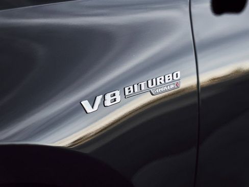 Used 2025 Mercedes-Benz GLS 63 AMG 4MATIC image 10