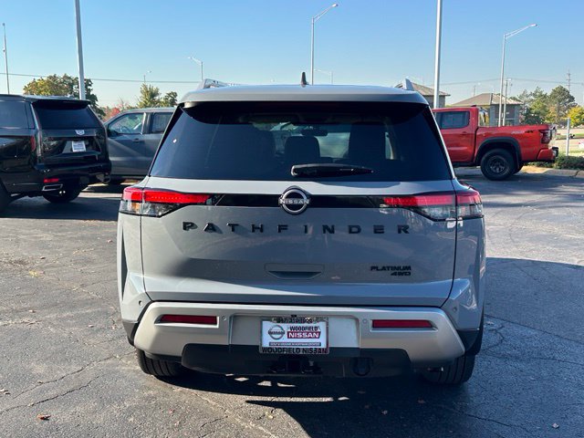 Certified 2025 Nissan Pathfinder Platinum AWD/4WD image 4