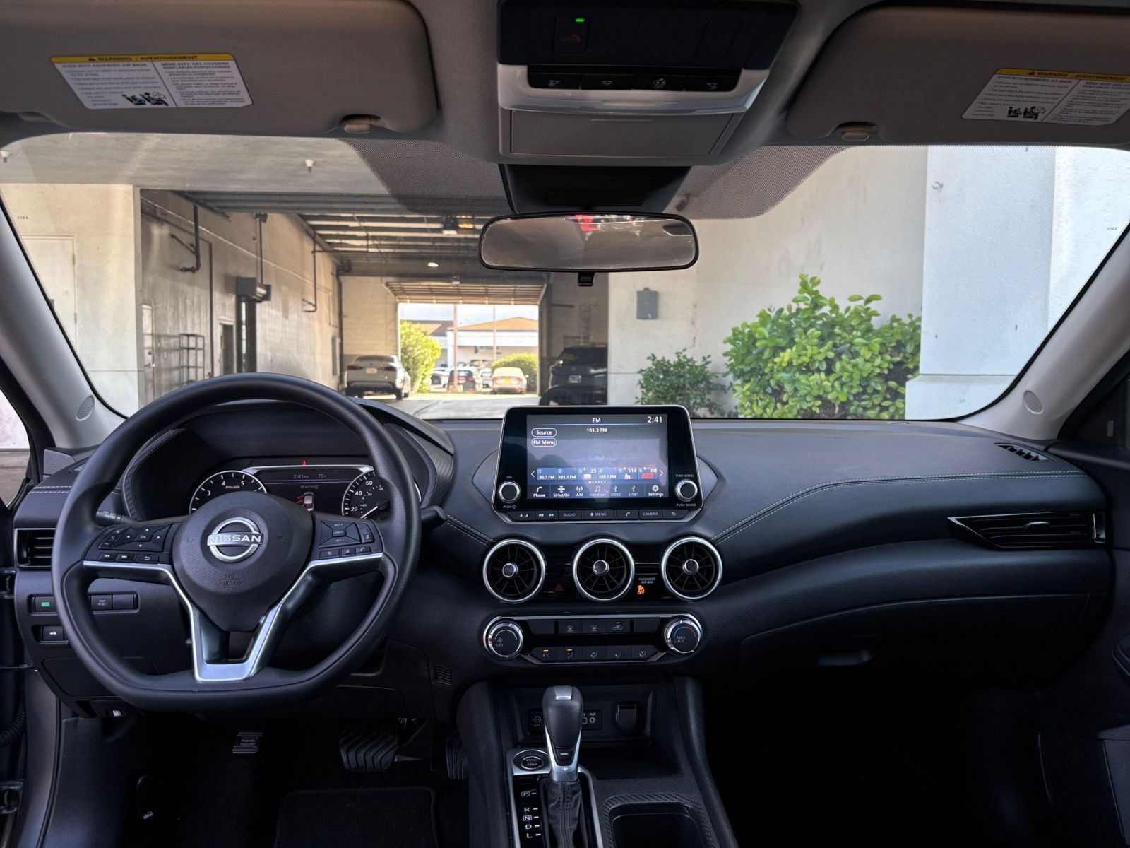 Used 2025 Nissan Sentra SV FWD image 31