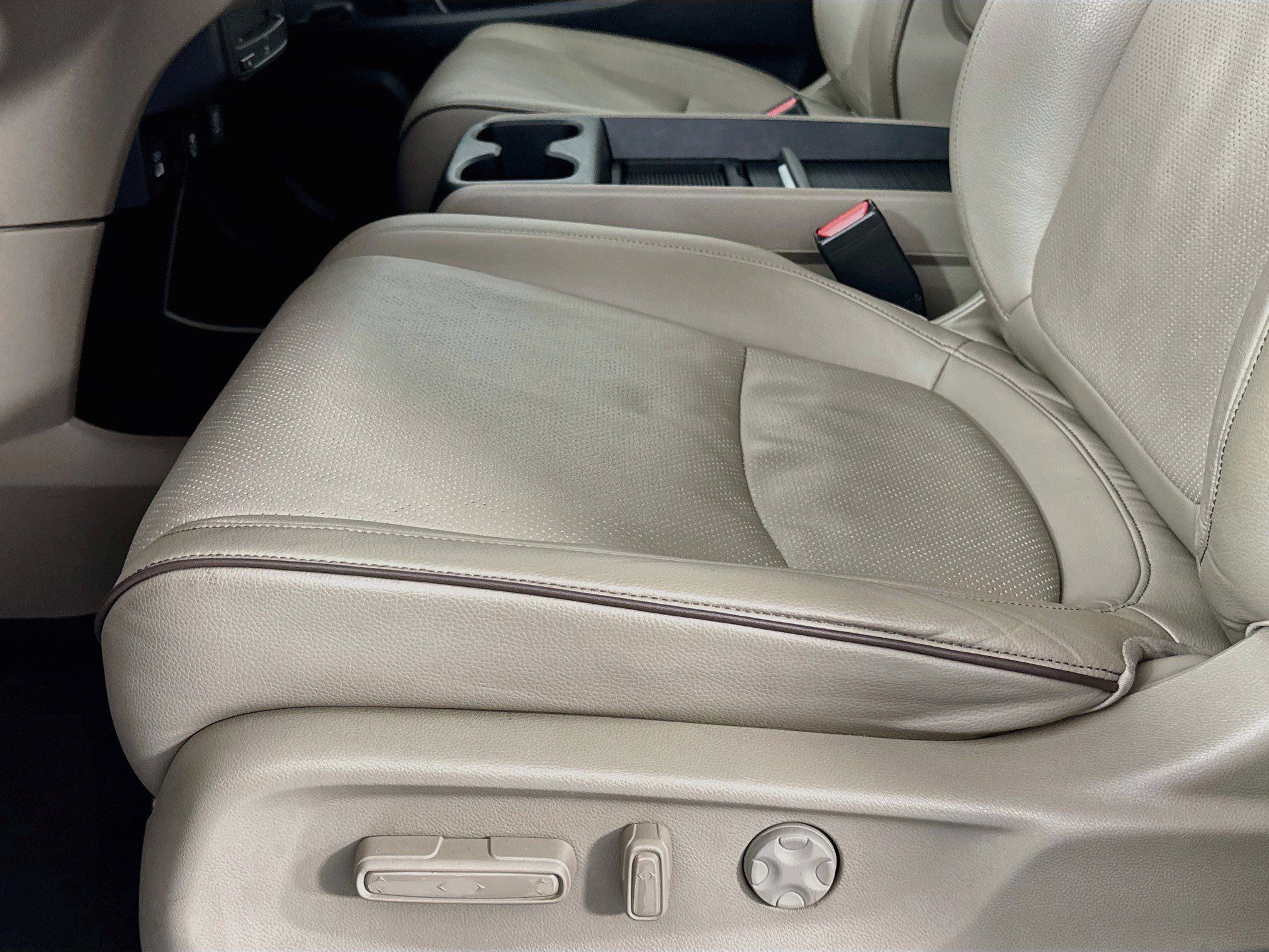 Certified 2024 Honda Odyssey Elite image 19