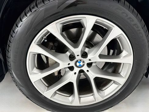 Used 2021 BMW X5 xDrive40i w/ Premium Package 2 AWD/4WD image 31