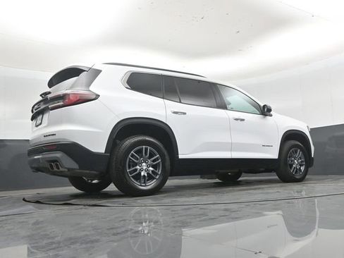 Used 2025 GMC Acadia Elevation FWD image 42