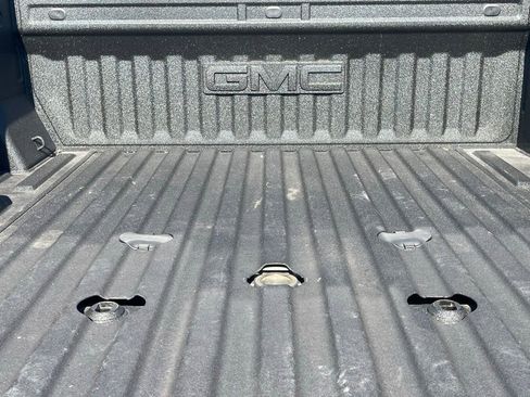 Used 2025 GMC Sierra 2500 Denali Ultimate AWD/4WD image 20