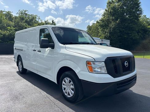 Used 2020 Nissan NV 2500 SV RWD image 5