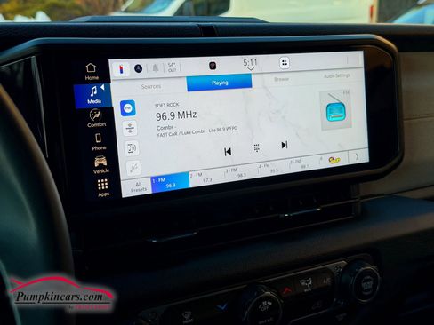 Used 2024 Jeep Wrangler Unlimited Sport image 34