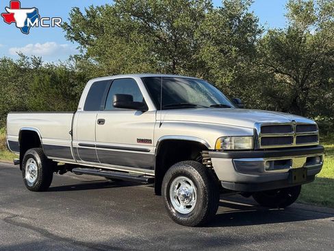 Used 2001 Dodge Ram 2500 Truck 4x4 Quad Cab image 12