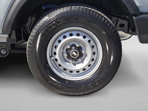 New 2026 Ford Bronco 4-Door AWD/4WD image 9