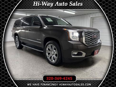 Used 2019 GMC Yukon XL Denali w/ Open Road Package AWD/4WD image 1