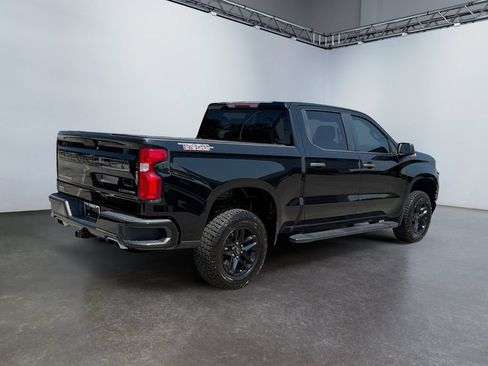 Used 2020 Chevrolet Silverado 1500 Custom Trail Boss w/ Custom Convenience Package AWD/4WD image 3