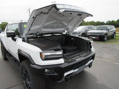 New 2026 GMC Hummer EV 4x4 Crew Cab image 35