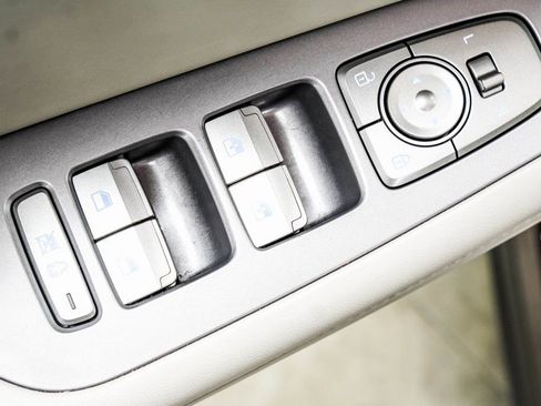 Used 2024 Hyundai Palisade Limited FWD image 47