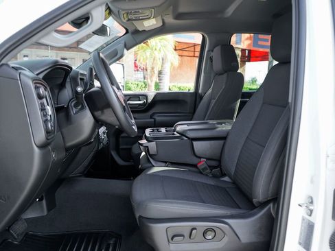 Used 2024 Chevrolet Silverado 2500 Custom w/ Custom Convenience Package image 20