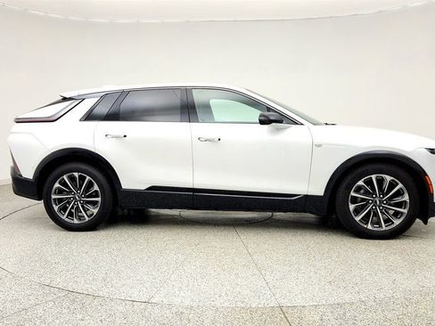 Used 2024 Cadillac Lyriq Sport AWD/4WD image 4