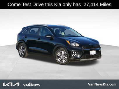 Used 2022 Kia Niro LXS