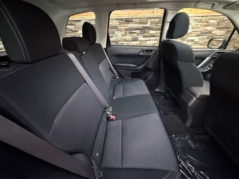 Used 2018 Subaru Forester 2.5i Premium AWD/4WD image 33