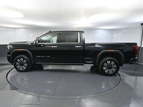 Used 2024 GMC Sierra 2500 Denali w/ Denali Reserve Package image 11