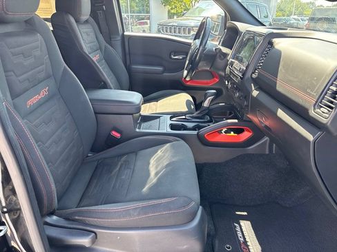 Used 2023 Nissan Frontier PRO-4X w/ Pro Convenience Package AWD/4WD image 28