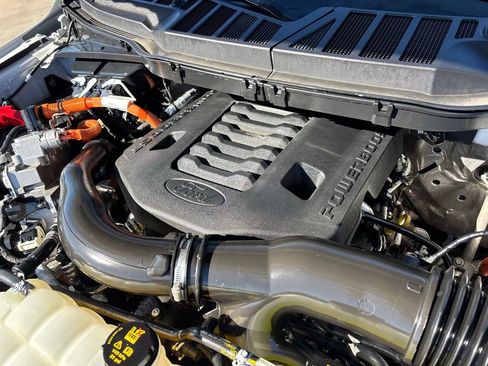 Used 2023 Ford F150 XLT w/ Equipment Group 302A High image 33