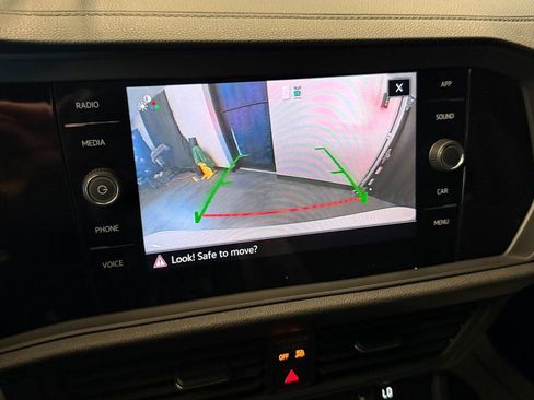 Used 2024 Volkswagen Jetta GLI 40th Anniversary Edition image 14