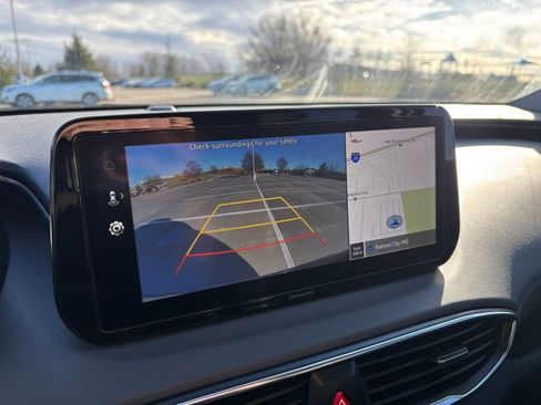 Used 2023 Hyundai Santa Fe SEL image 16