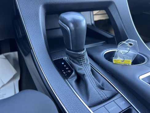 Used 2021 Toyota Avalon Limited w/ Advanced Safety Package image 26