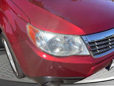 Used 2010 Subaru Forester 2.5X Limited AWD/4WD image 30