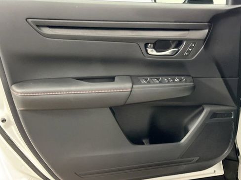 Certified 2025 Honda CR-V Sport-L image 19