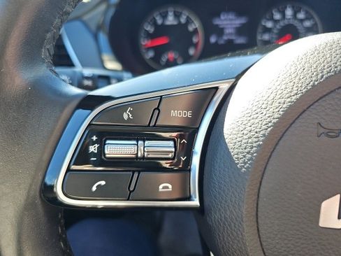 Certified 2023 Kia Seltos S w/ Navigation Package image 17