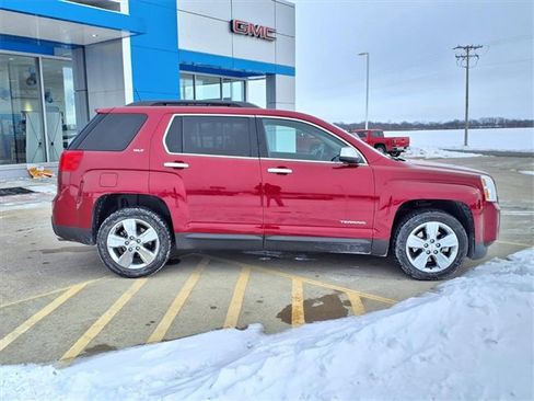 Used 2014 GMC Terrain SLT w/ Chrome Appearance Package image 29
