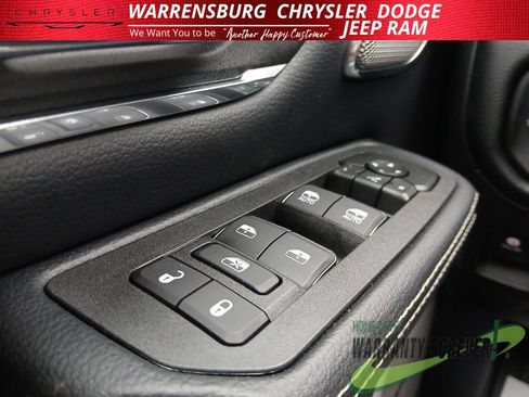 New 2026 RAM 1500 Laramie AWD/4WD image 29