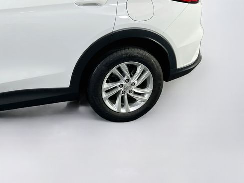 Used 2024 Buick Envista Preferred w/ Advanced Safety Package FWD image 29