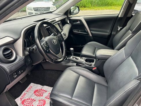Used 2017 Toyota RAV4 Limited w/ Carpet Mat Package AWD/4WD image 4