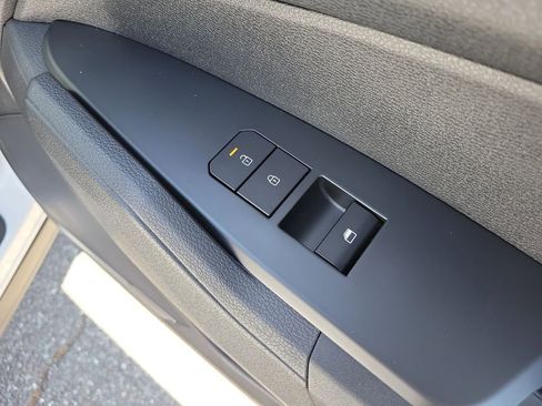 New 2026 Kia Sportage LX w/ LX Convenience Package FWD image 11