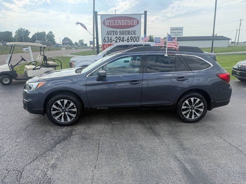 Used 2017 Subaru Outback 2.5i Limited AWD/4WD image 1