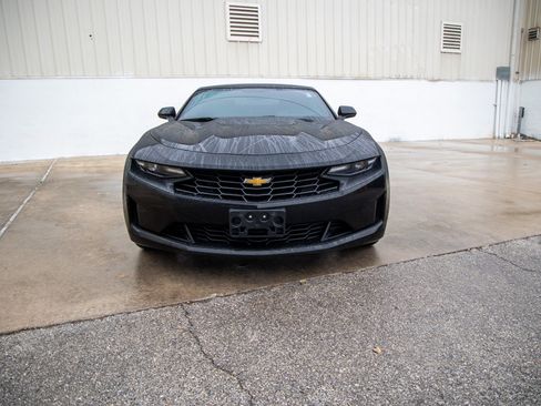 Used 2022 Chevrolet Camaro LT image 4