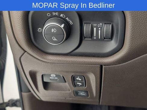 Used 2025 RAM 1500 Laramie w/ Bed Utility Group AWD/4WD image 17