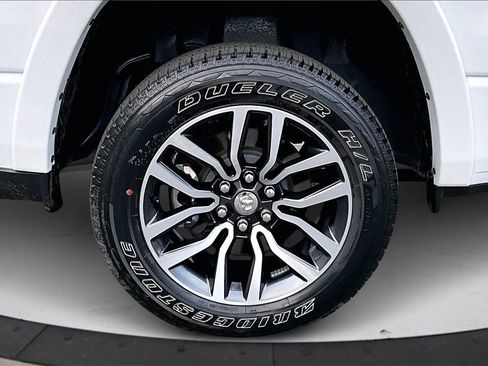 Certified 2025 RAM 1500 Limited w/ Trailer Tow Group image 37