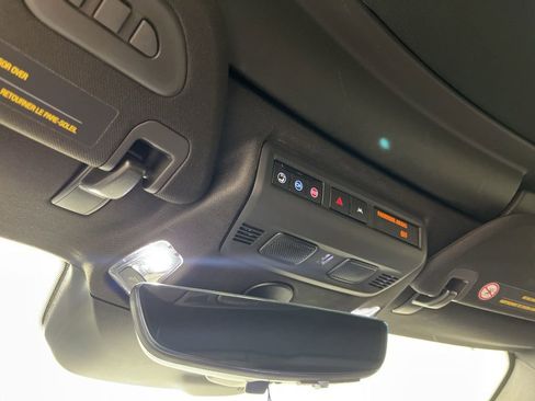 Certified 2024 Chevrolet Corvette Stingray Preferred Cpe w/ 2LT image 23