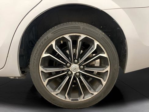 Used 2016 Toyota Corolla S image 21