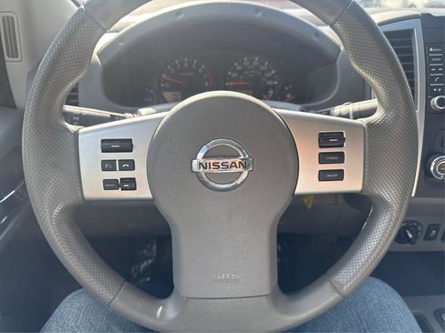 Used 2019 Nissan Frontier S AWD/4WD image 16
