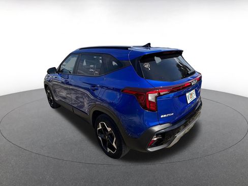 Used 2025 Kia Seltos S FWD image 5