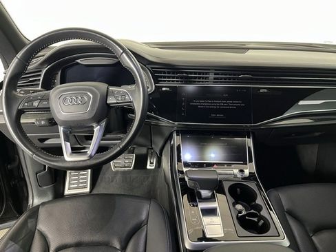 Used 2019 Audi Q8 Prestige w/ Adaptive Chassis Package image 13