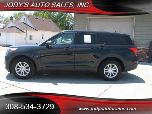 Used 2020 Ford Explorer 4WD w/ Class III Trailer Tow Package image 30