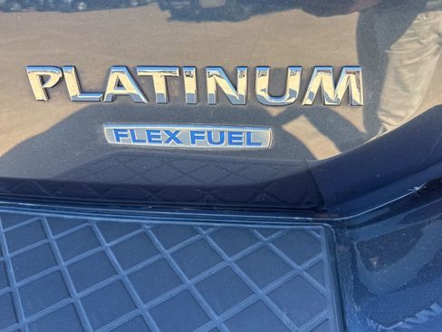 Used 2014 Nissan Armada Platinum w/ 2nd Row Captain Seat Package image 9